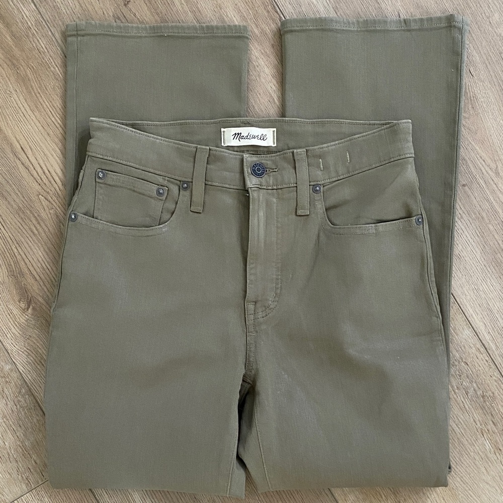 Madewell women’s mid-rise kick out olive green Straight Jeans 27